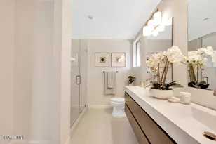 23275 Park Ensenada, Calabasas, CA 91302 - Photo 23