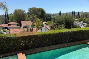 23275 Park Ensenada, Calabasas, CA 91302 - Photo 3