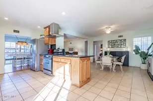 1717 Wade Cir, Simi Valley, CA 93065 - Photo 15