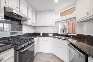 1718 Sinaloa Rd, Simi Valley, CA 93065 - Photo 11