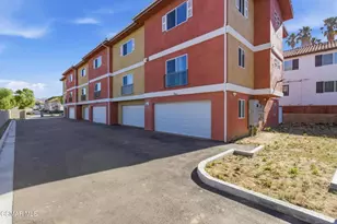1740 Patricia Ave, Simi Valley, CA 93065 - Photo 3