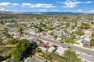 1091 Gibson Ave, Simi Valley, CA 93065 - Photo 33