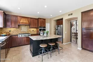 119 Forrester Ct, Simi Valley, CA 93065 - Photo 15
