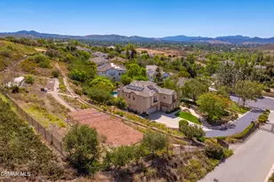 331 Briar Bluff Cir, Thousand Oaks, CA 91360 - Photo 53