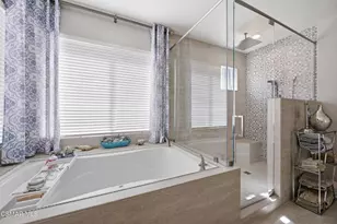 331 Briar Bluff Cir, Thousand Oaks, CA 91360 - Photo 29