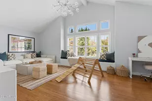 2640 Kirsten Lee Dr, Westlake Village, CA 91361 - Photo 25