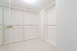 10660 Wilshire Blvd, Los Angeles, CA 90024 - Photo 45