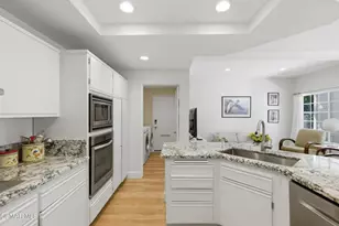 984 Cedarcliff Ct, Westlake Village, CA 91362 - Photo 15