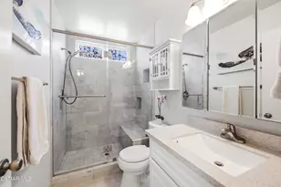 6547 Pinion St, Oak Park, CA 91377 - Photo 19