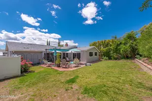 6547 Pinion St, Oak Park, CA 91377 - Photo 27