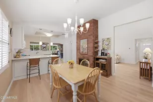 6547 Pinion St, Oak Park, CA 91377 - Photo 7