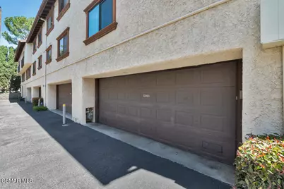 13960 Oxnard Street, Los Angeles, CA 91401 - Photo 21