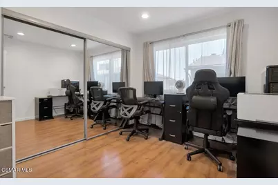 13960 Oxnard Street, Los Angeles, CA 91401 - Photo 19