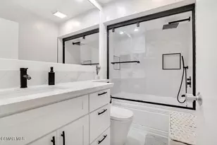 13960 Oxnard St, Los Angeles, CA 91401 - Photo 21
