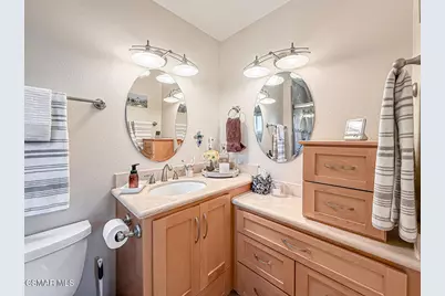 2217 Rockdale Avenue, Simi Valley, CA 93063 - Photo 39