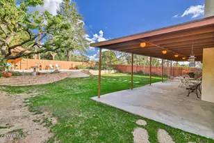 5260 Edgeware Dr, Calabasas, CA 91301 - Photo 57