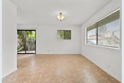 6647 Shakespeare Way, Ventura, CA 93003 - Photo 7