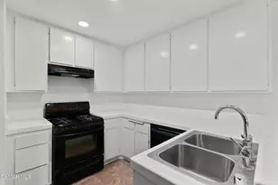 6647 Shakespeare Way, Ventura, CA 93003 - Photo 13