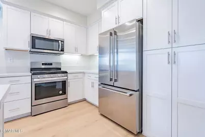 201 Red Brick Drive #1, Simi Valley, CA 93065 - Photo 11