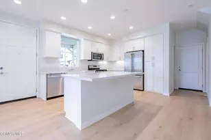 201 Red Brick Dr, Simi Valley, CA 93065 - Photo 15