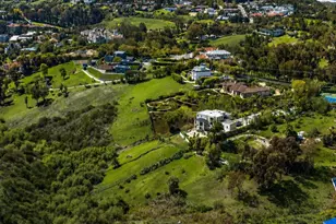 28906 Verde Mesa Ln, Malibu, CA 90265 - Photo 5