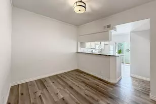 5423 Spanish Oak Ln, Oak Park, CA 91377 - Photo 11