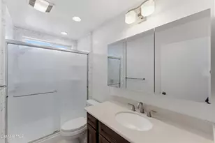 17236 Village 17, Camarillo, CA 93012 - Photo 19