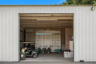 27101 Sand Canyon Rd, Canyon Country, CA 91387 - Photo 33