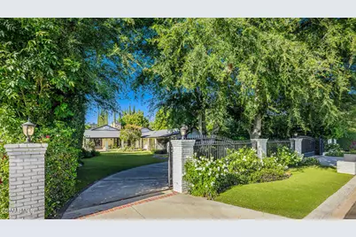 22661 Calvert Street, Woodland Hills, CA 91367 - Photo 5