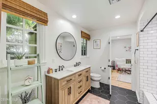 22661 Calvert St, Woodland Hills, CA 91367 - Photo 31