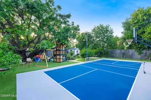 22661 Calvert St, Woodland Hills, CA 91367 - Photo 41
