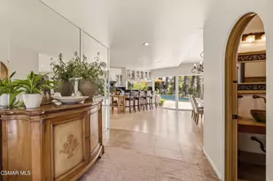 6110 Colodny Dr, Agoura Hills, CA 91301 - Photo 15