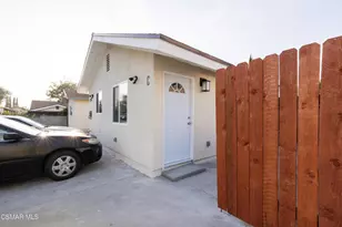 2345 Bryson Pl, Simi Valley, CA 93065 - Photo 11