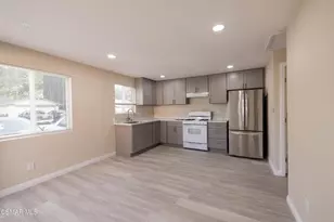 2345 Bryson Pl, Simi Valley, CA 93065 - Photo 13