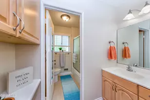 27448 Country Glen Rd, Agoura Hills, CA 91301 - Photo 15