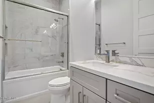 327 Toyon Ct Ct, Thousand Oaks, CA 91362 - Photo 17
