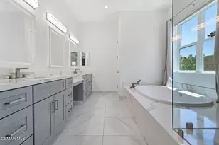 327 Toyon Ct Ct, Thousand Oaks, CA 91362 - Photo 25
