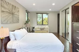 6930 Woodrow Wilson Dr, Los Angeles, CA 90068 - Photo 57
