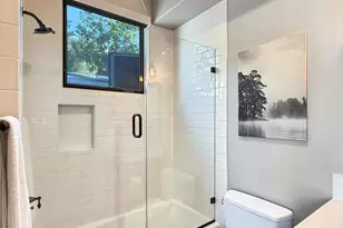 6930 Woodrow Wilson Dr, Los Angeles, CA 90068 - Photo 55