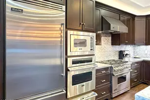 6930 Woodrow Wilson Dr, Los Angeles, CA 90068 - Photo 7