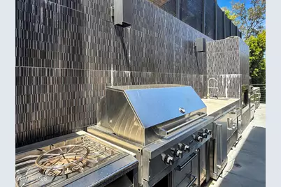 6930 Woodrow Wilson Drive, Los Angeles, CA 90068 - Photo 29