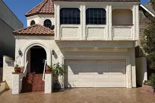 3505 Ocean Dr, Oxnard, CA 93035 - Photo 1
