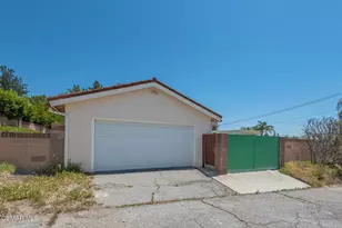 8141 Woodlake Ave, West Hills, CA 91304 - Photo 23