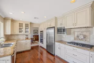 6640 Smoke Tree Ave, Oak Park, CA 91377 - Photo 19