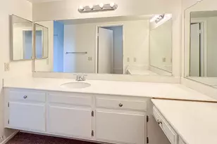 1815 Tipperary Ln, Newbury Park, CA 91320 - Photo 37