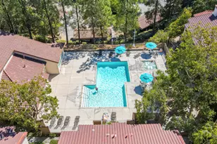 5805 Oak Bend Ln, Oak Park, CA 91377 - Photo 15