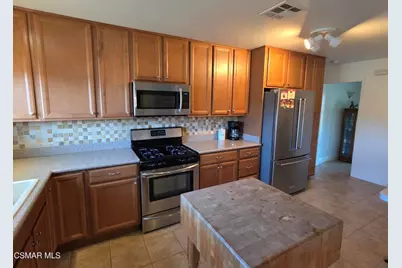 4590 Fort Worth Drive, Simi Valley, CA 93063 - Photo 9