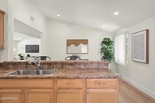 5730 Serrania Ave, Woodland Hills, CA 91367 - Photo 21