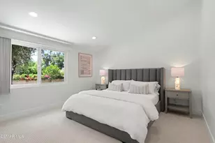5730 Serrania Ave, Woodland Hills, CA 91367 - Photo 35