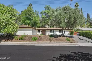 5730 Serrania Ave, Woodland Hills, CA 91367 - Photo 3